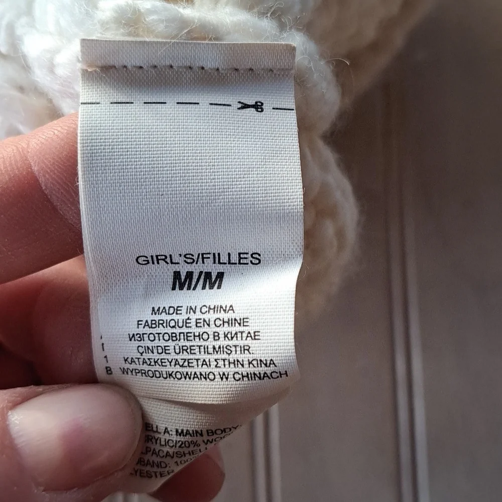 The North Face Girls Medium Cable Knit Cream Wool Blend Fleece Inside Winter Hat